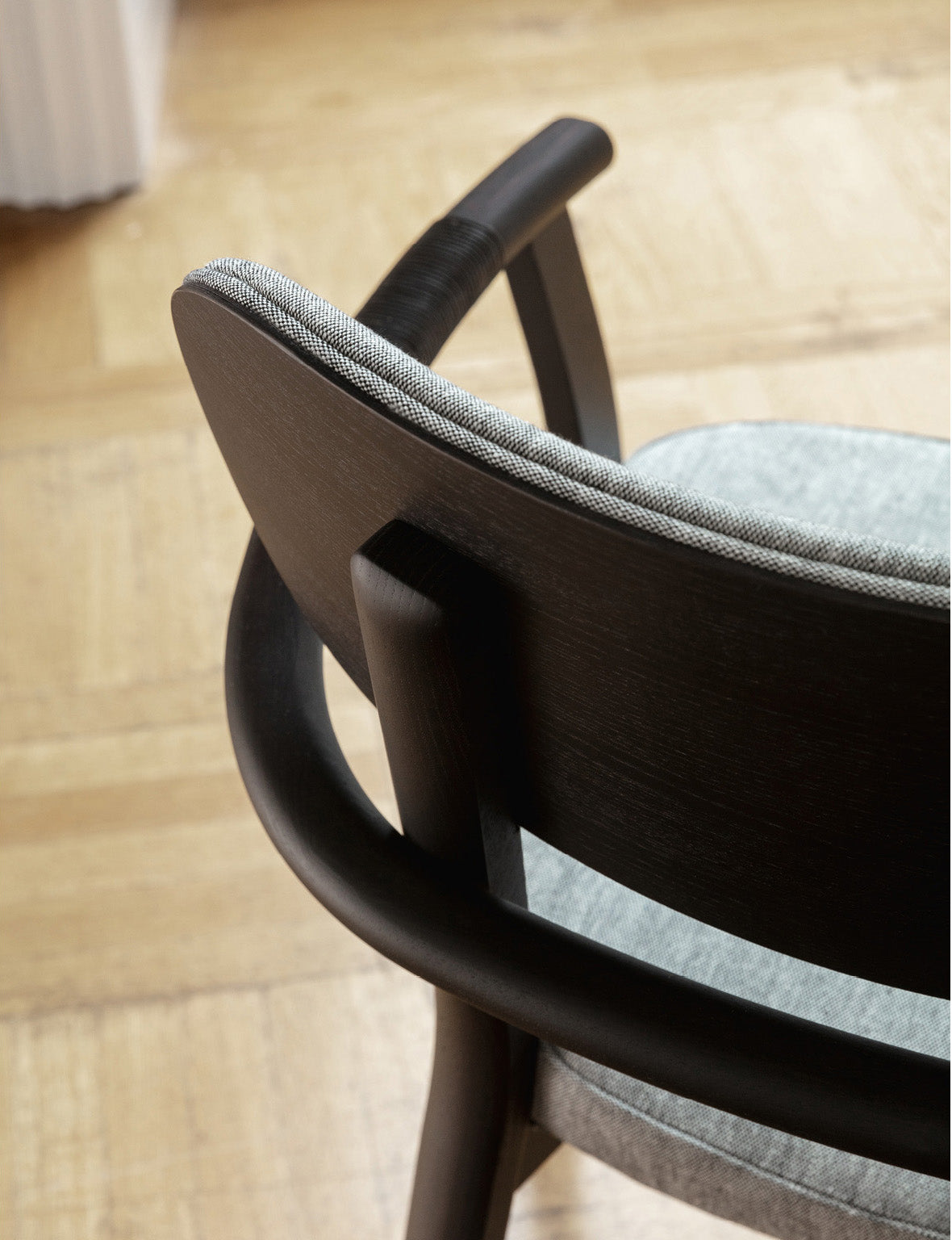 Evelin Chair by Porada