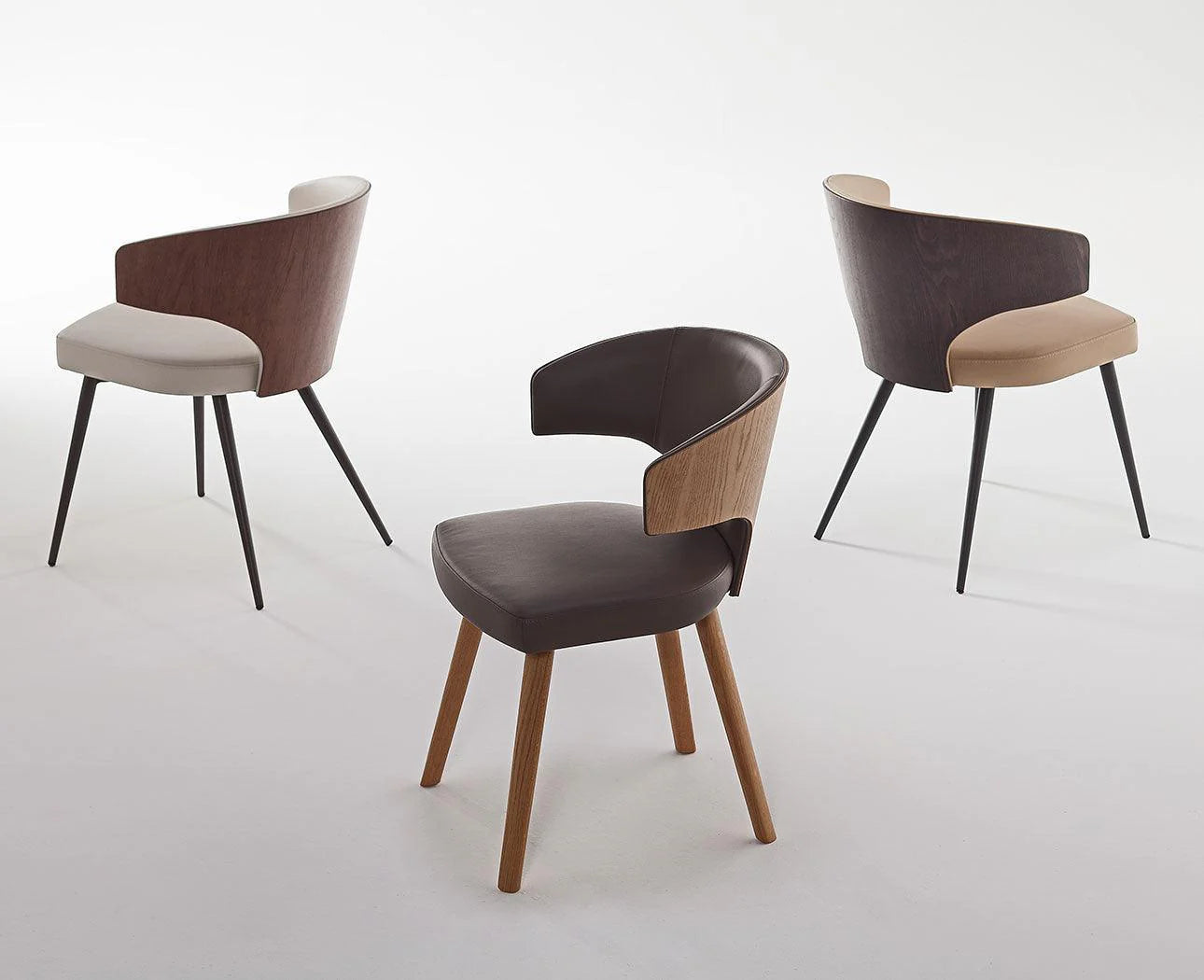 Chair Wing W by Peressini