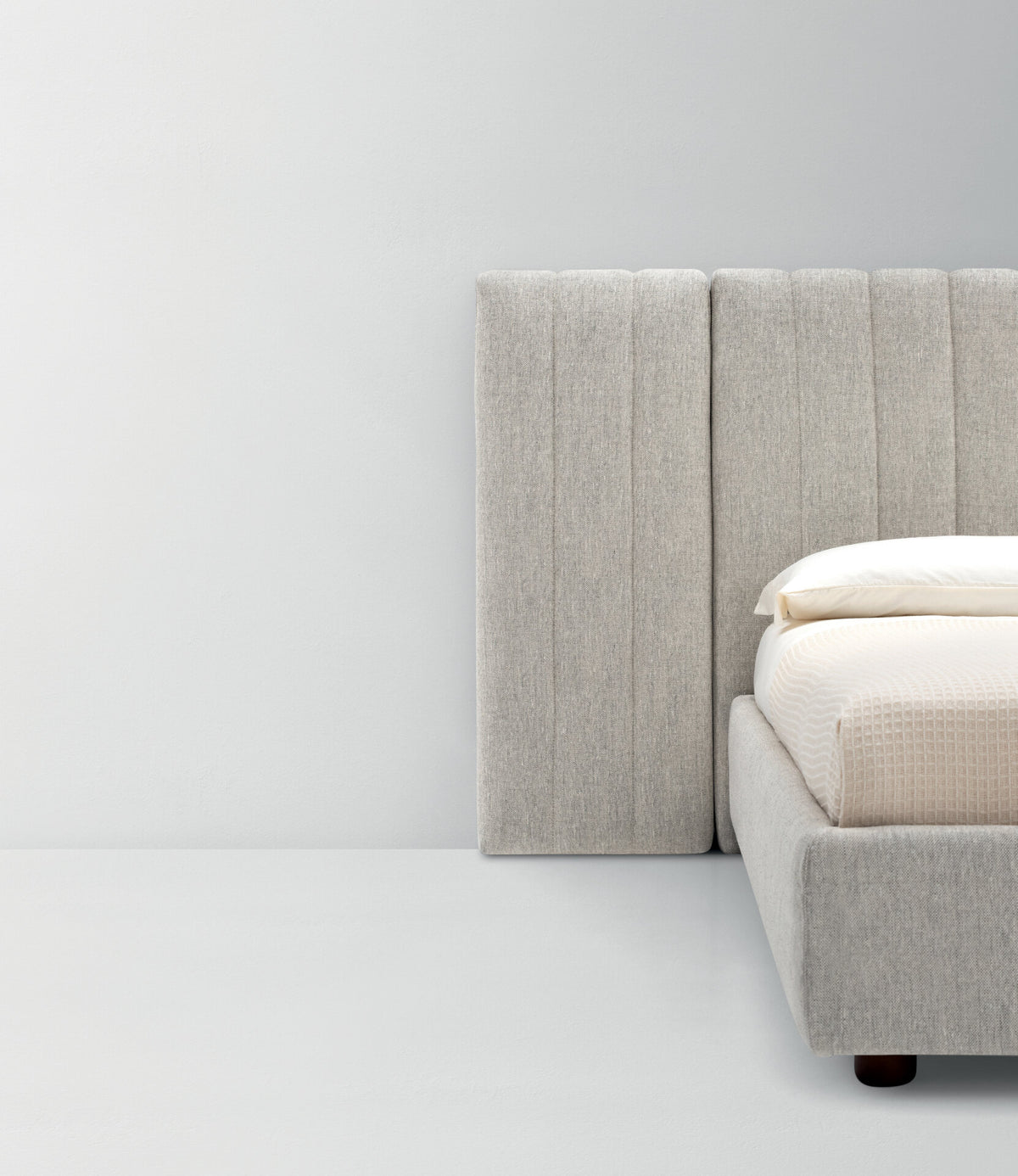 Otello Bed by Ditre Italia