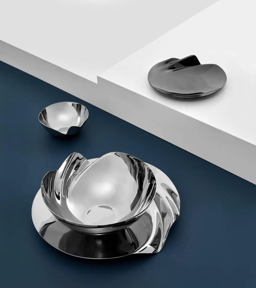 Serenity Platter by Zaha Hadid