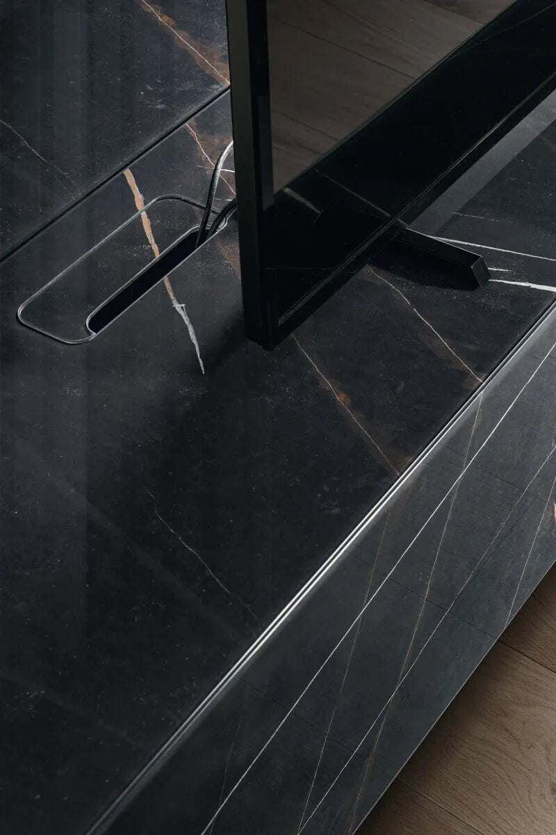 Materia Wall-Mounted Glass TV Unit by LAGO