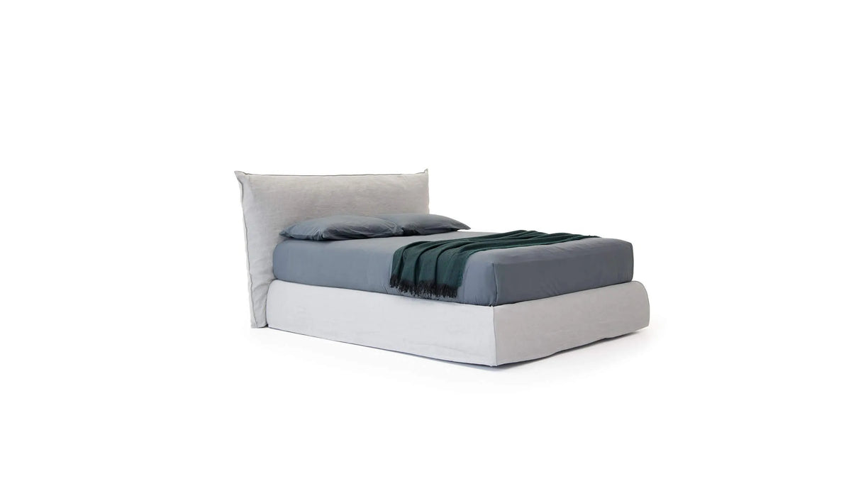 Piumotto Bed by Pianca