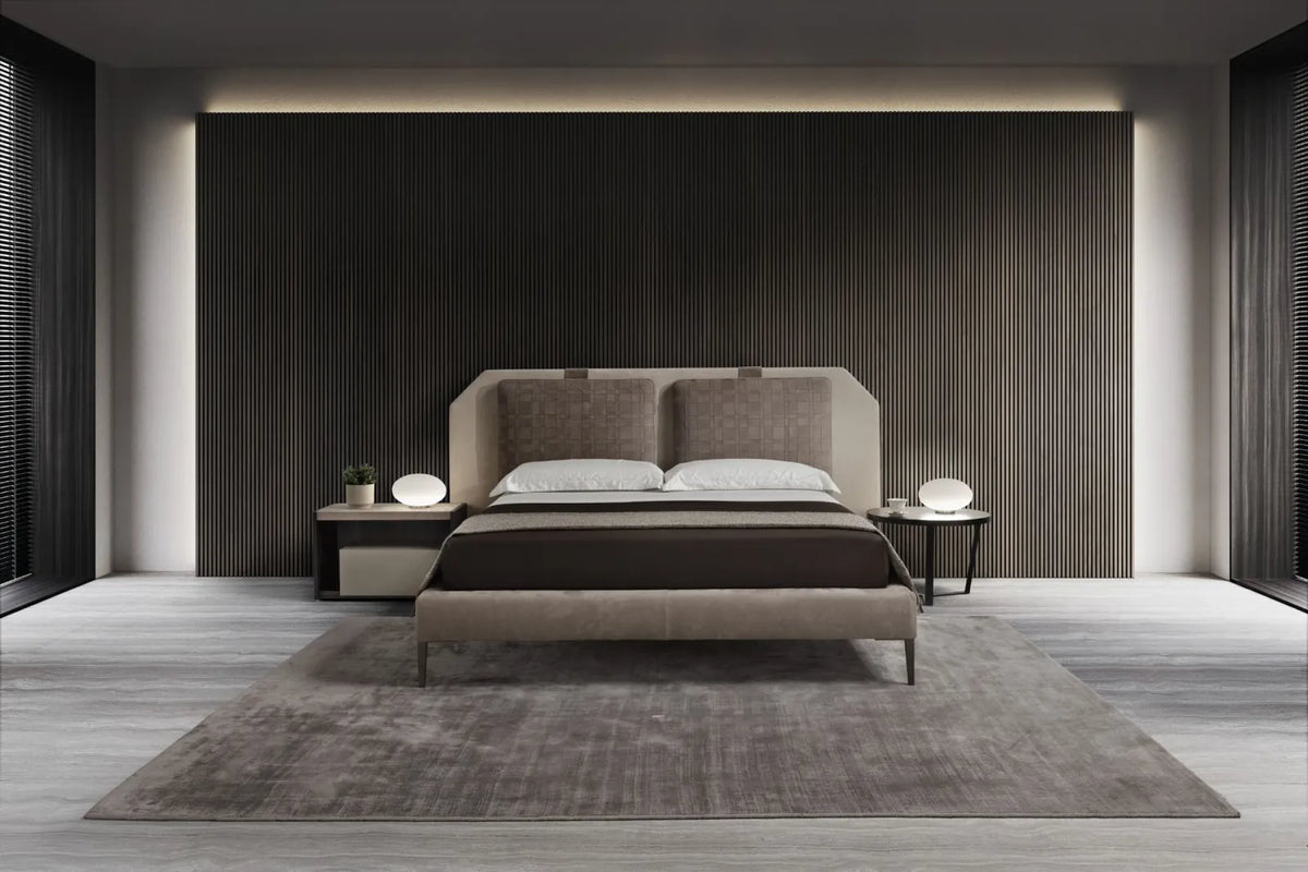Karl King Bed by Conte Casa