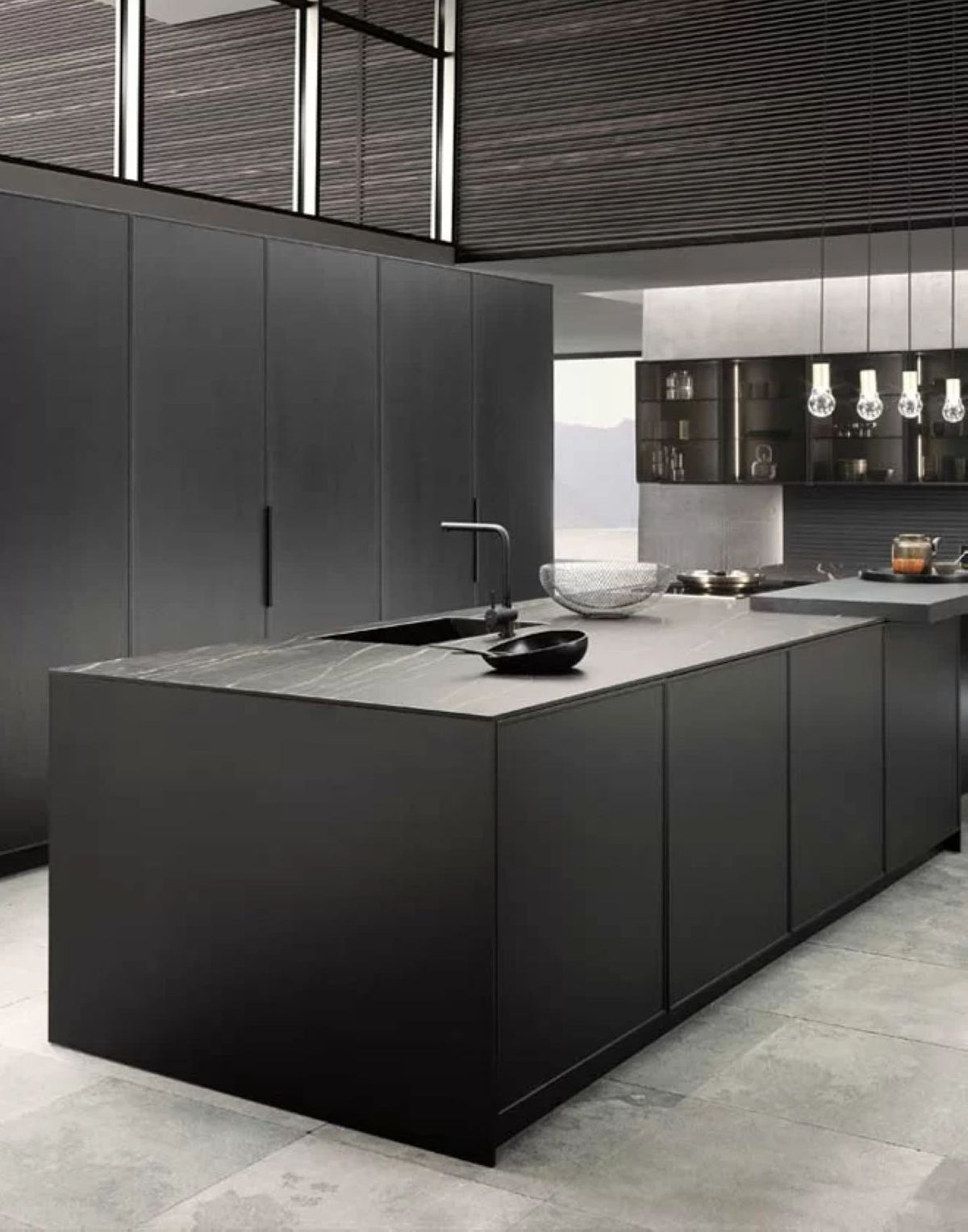 Quadra 10 Kitchen by Pedini