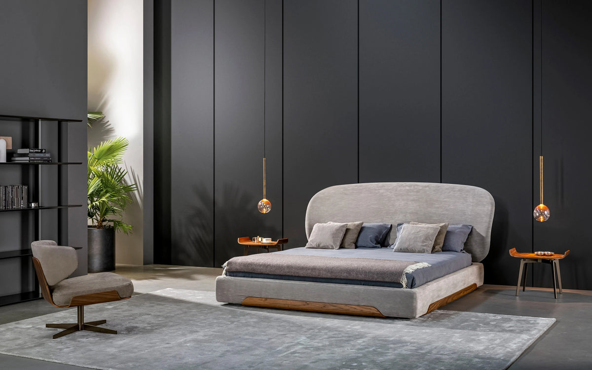 Olos King-Sized Bed by Bonaldo