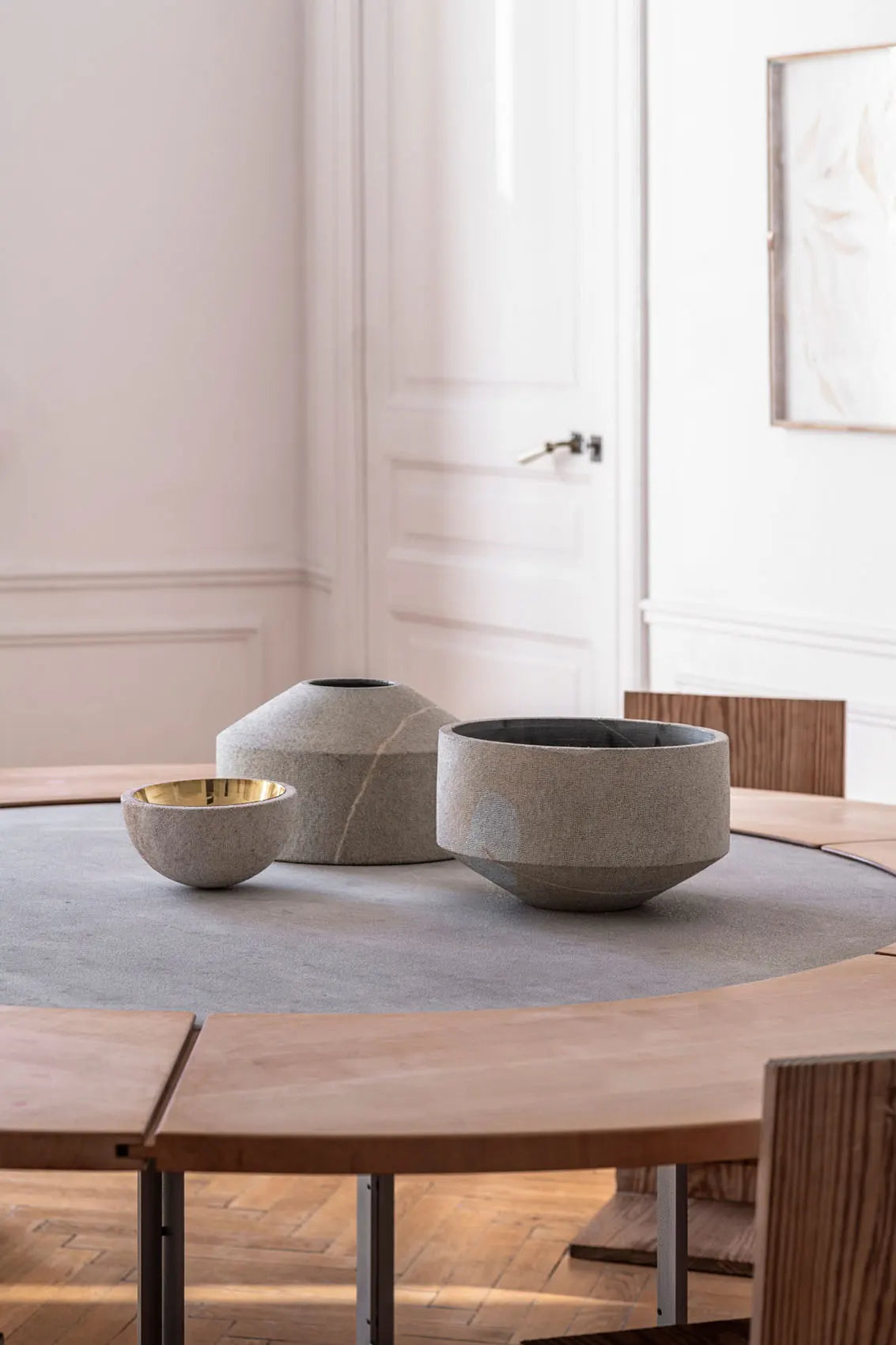 Vase Largo Sculpture by Gardeco
