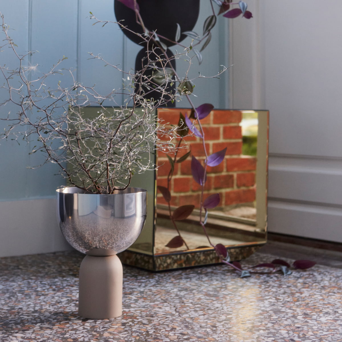 Torus Flowerpot by AYTM