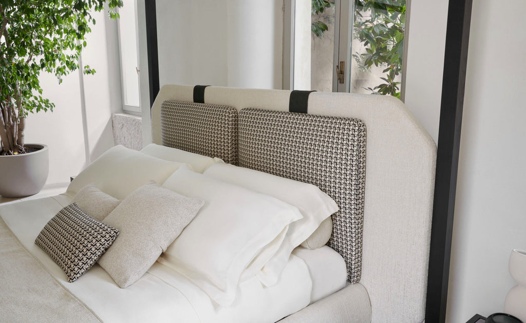 Karl Bed by Conte Casa