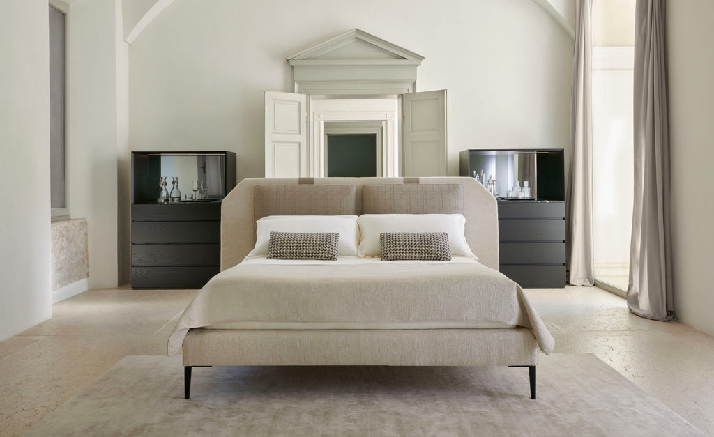 Karl King Bed by Conte Casa