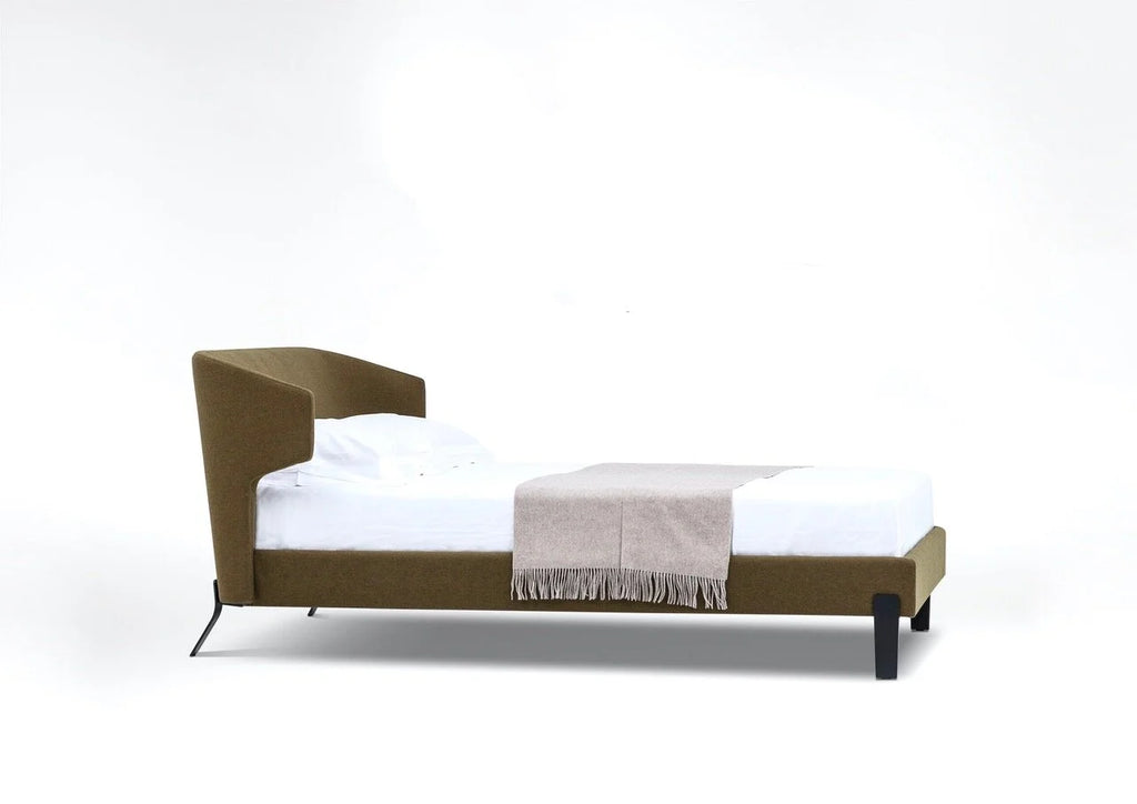 Embrace Bed by Pianca