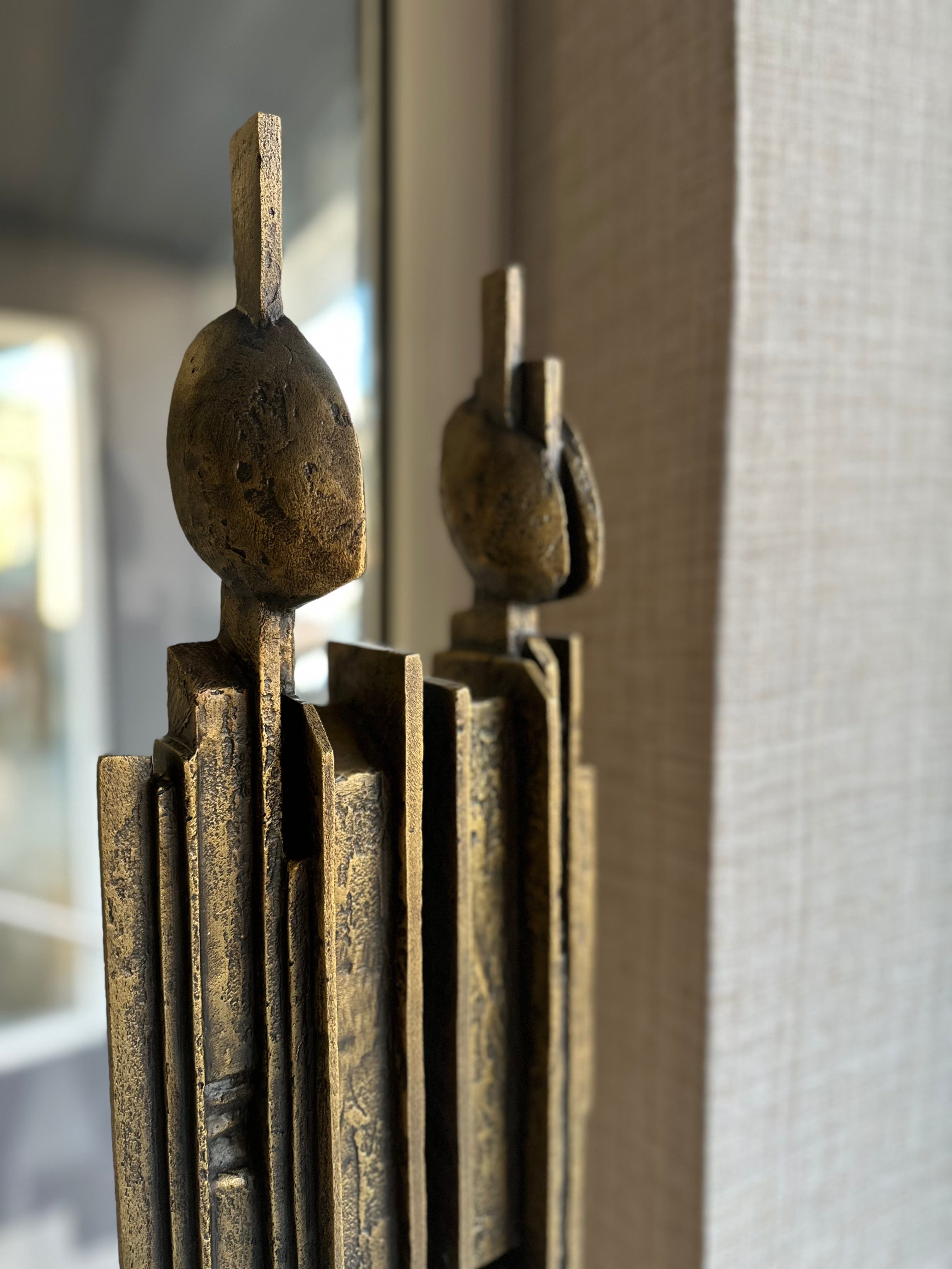 Luxta TH by Gardeco - Bronze Sculpture