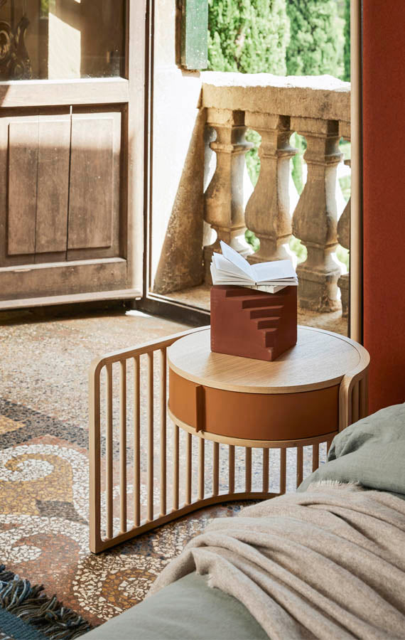 Palu Bedside Table by Pianca