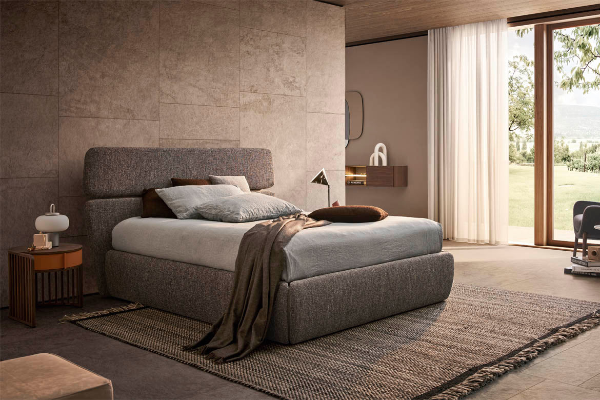 Rialto King-Sized Bed by Pianca