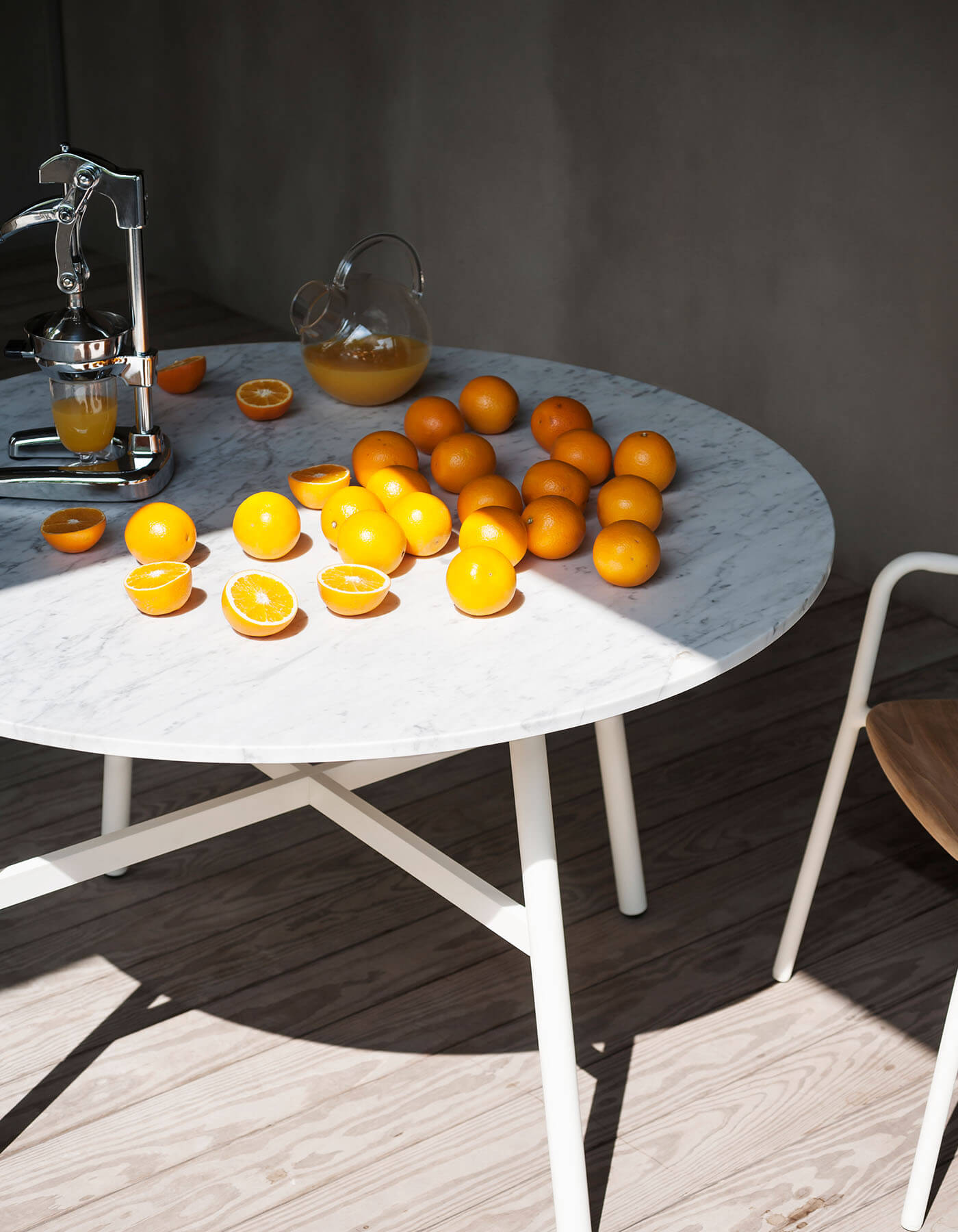 Gamma by RODA – Luxury Outdoor Round Dining Table