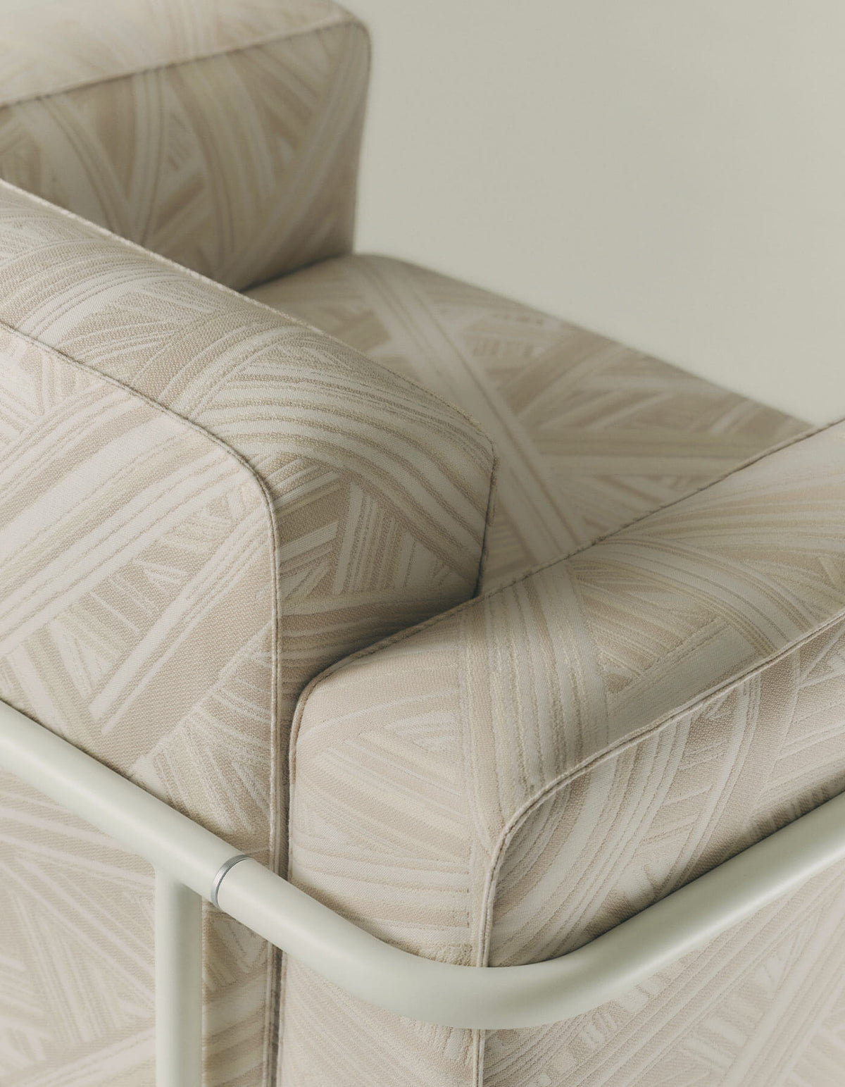Estendo Outdoor Armchair by RODA