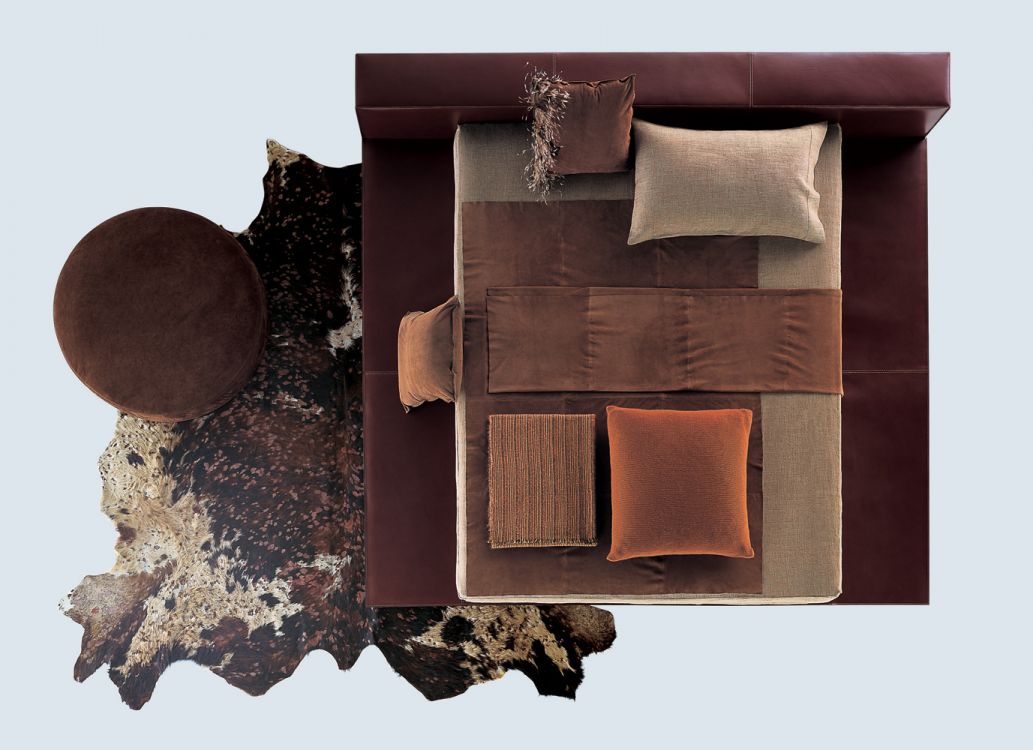 You and Me Isola & Angolare Bed by Ivano Redaelli