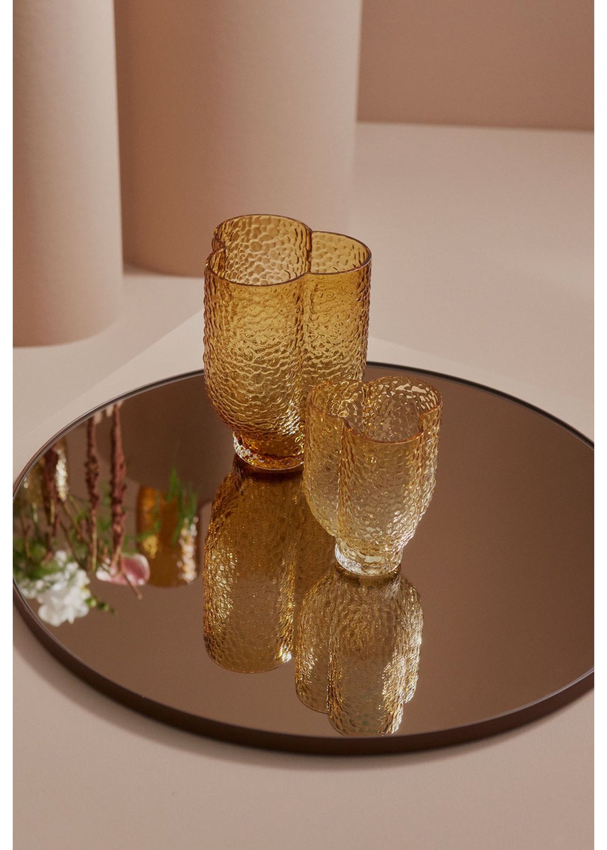 Arura Trio Vase Black by AYTM