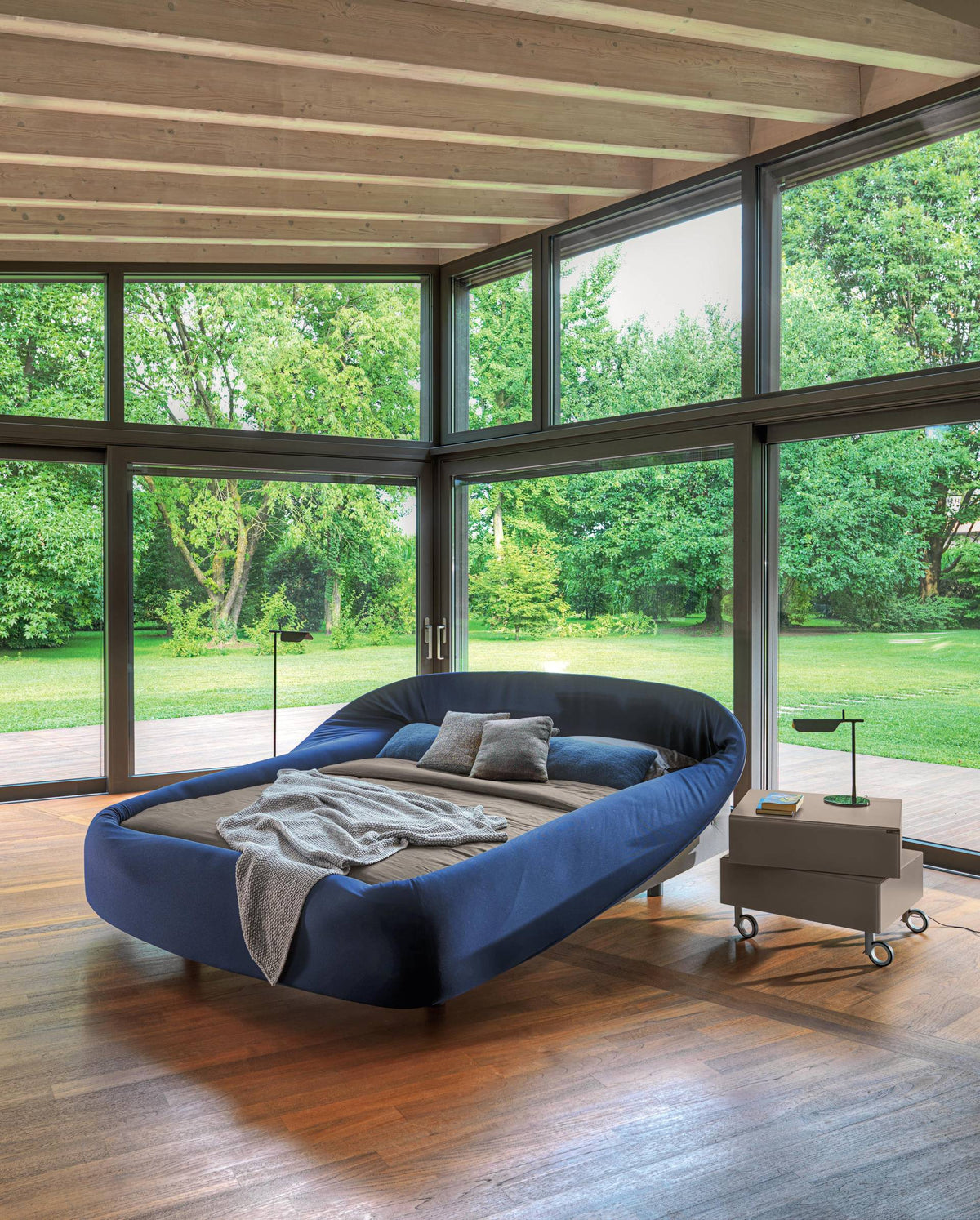 Colletto Bed by LAGO