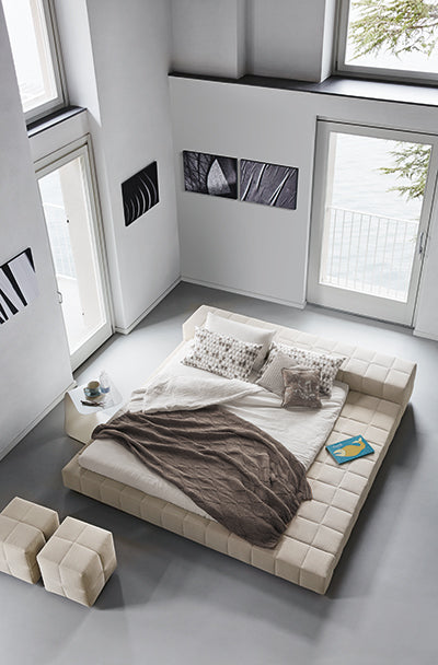 Squaring Bed by Bonaldo