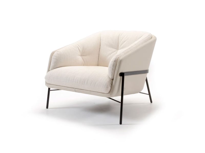 Fashion Armchair by Nicoline