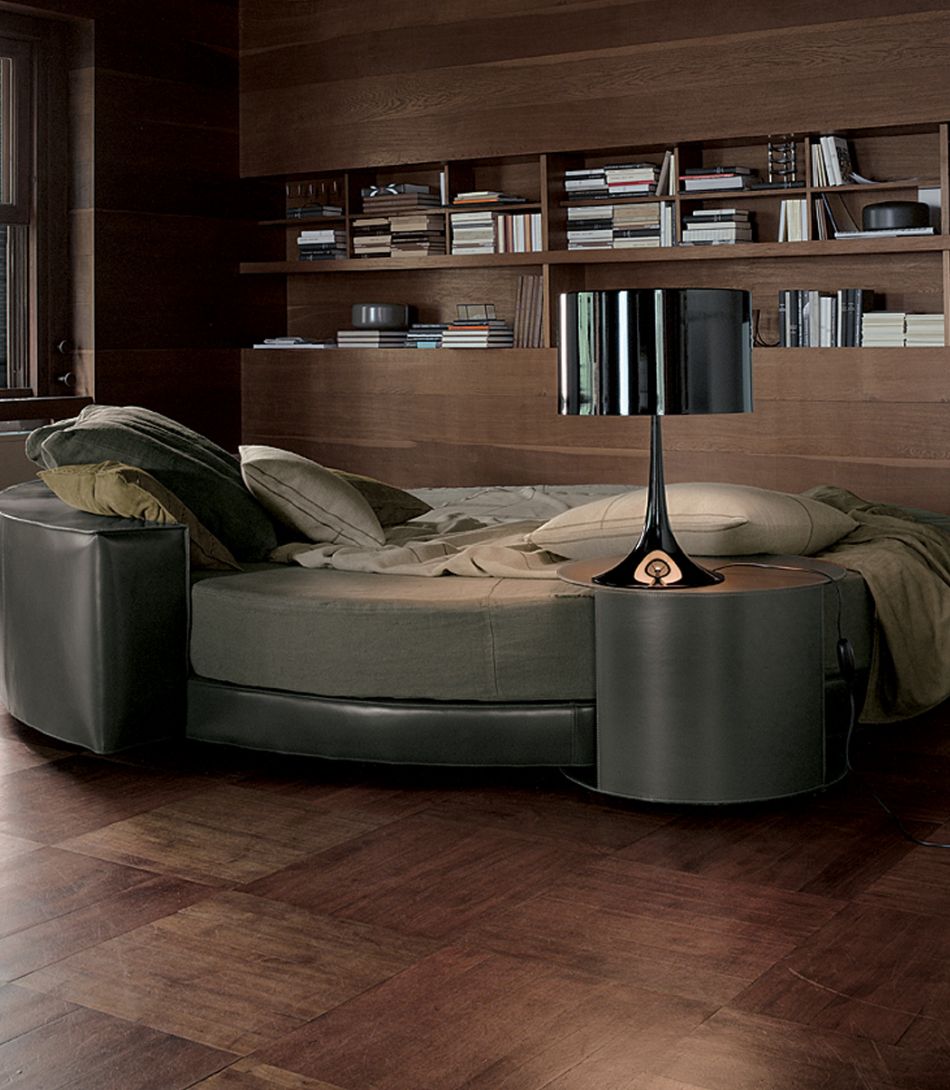 Glamour Round Bed by Ivano Redaelli