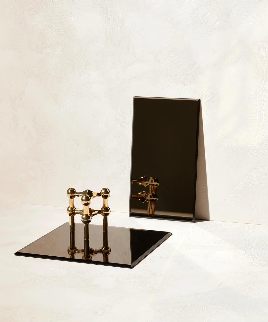 Mirror Base by Stoff