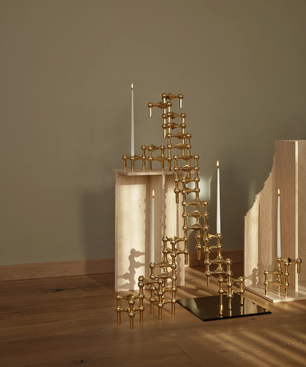 Mirror Base by Stoff