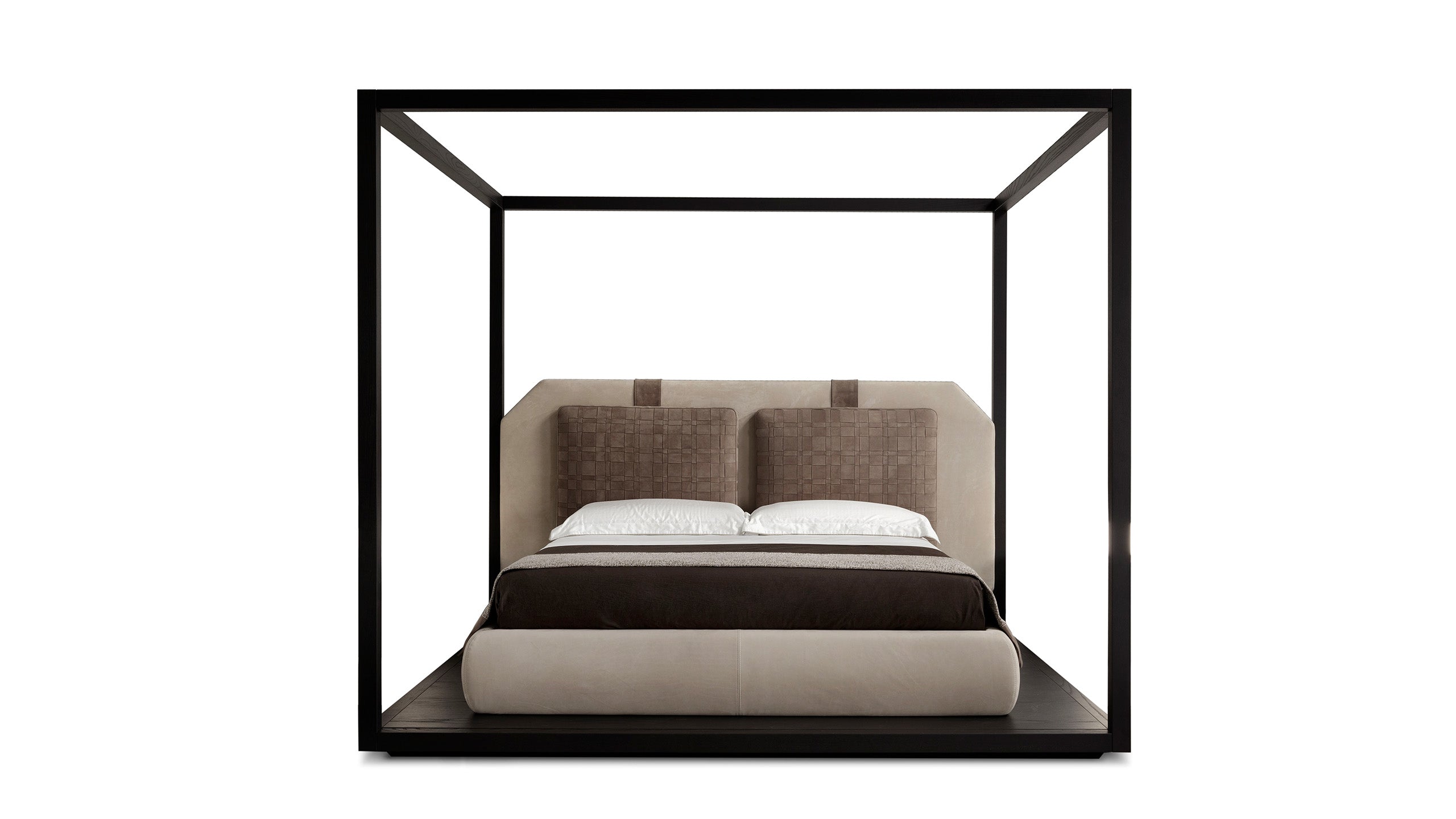 Karl Bed by Conte Casa