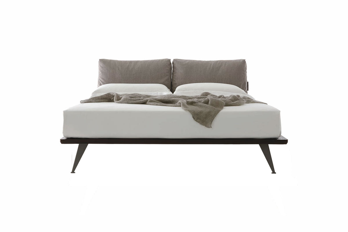 Piuma Bed by Tomasella