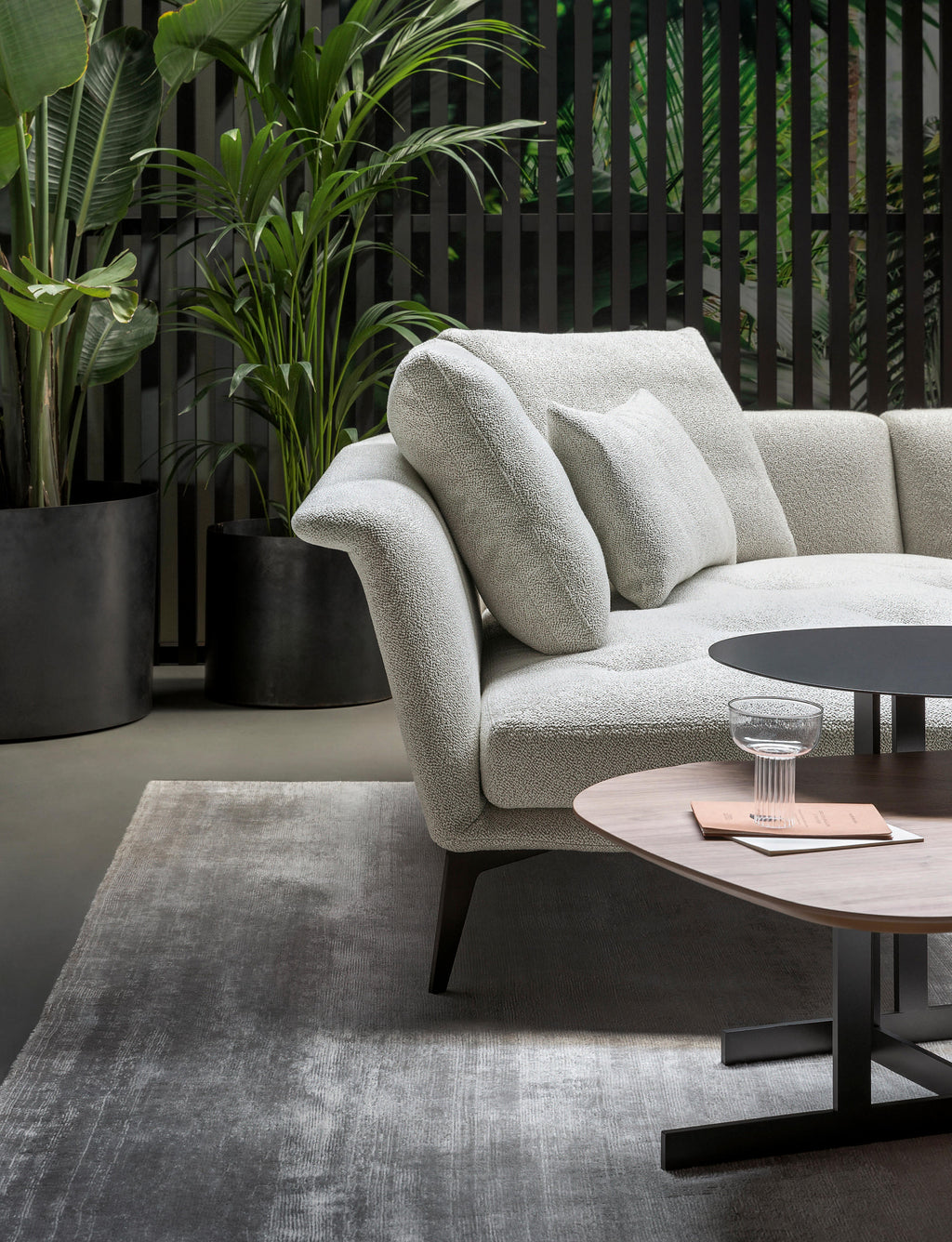 Lovy Contemporary by Bonaldo