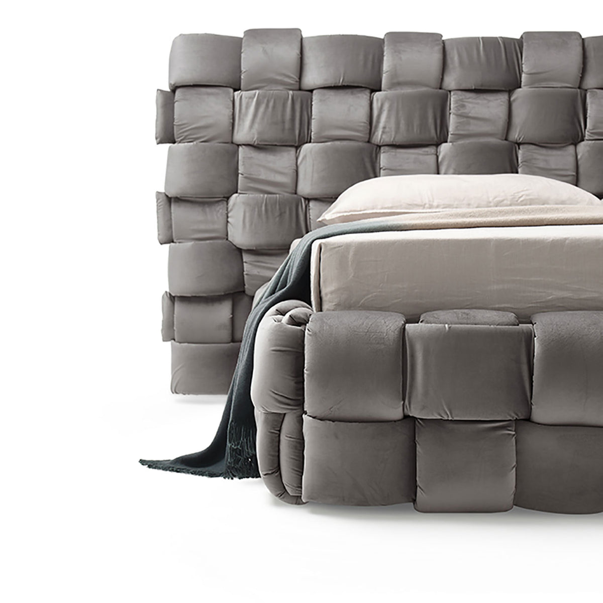 Flirt Bed by Mogg