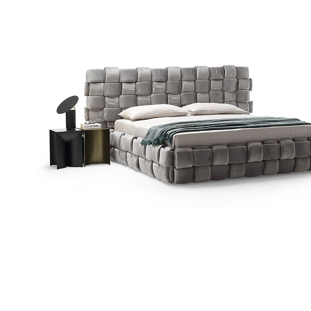Flirt Bed by Mogg