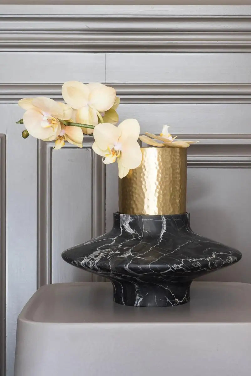 Black Gamma by Pietra Casa- Marble Vase
