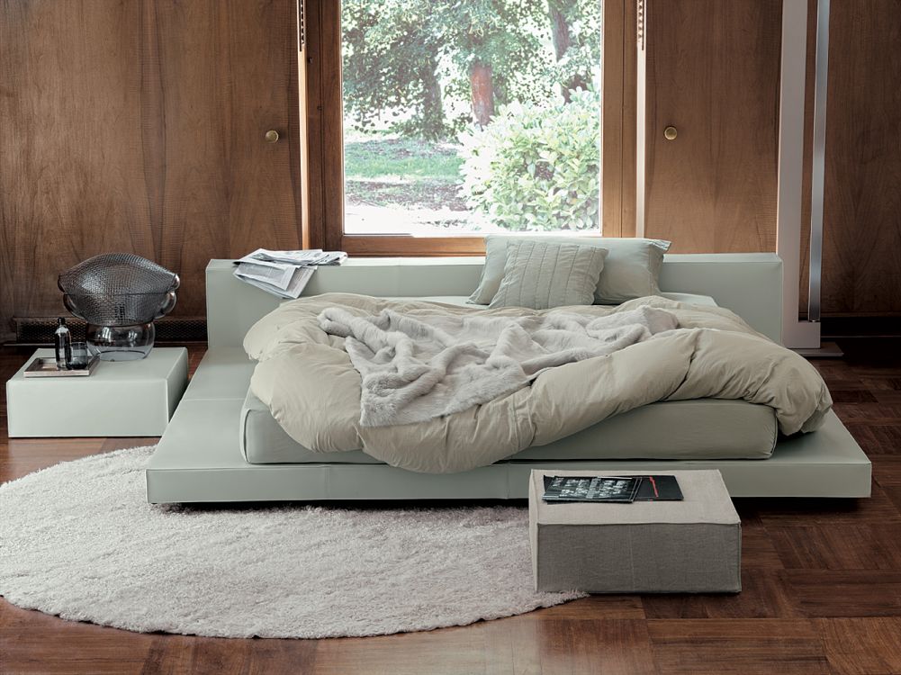You and Me Isola & Angolare Bed by Ivano Redaelli