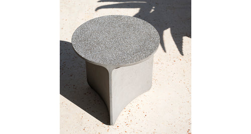 Aspic 001 Concrete Outdoor Table by RODA