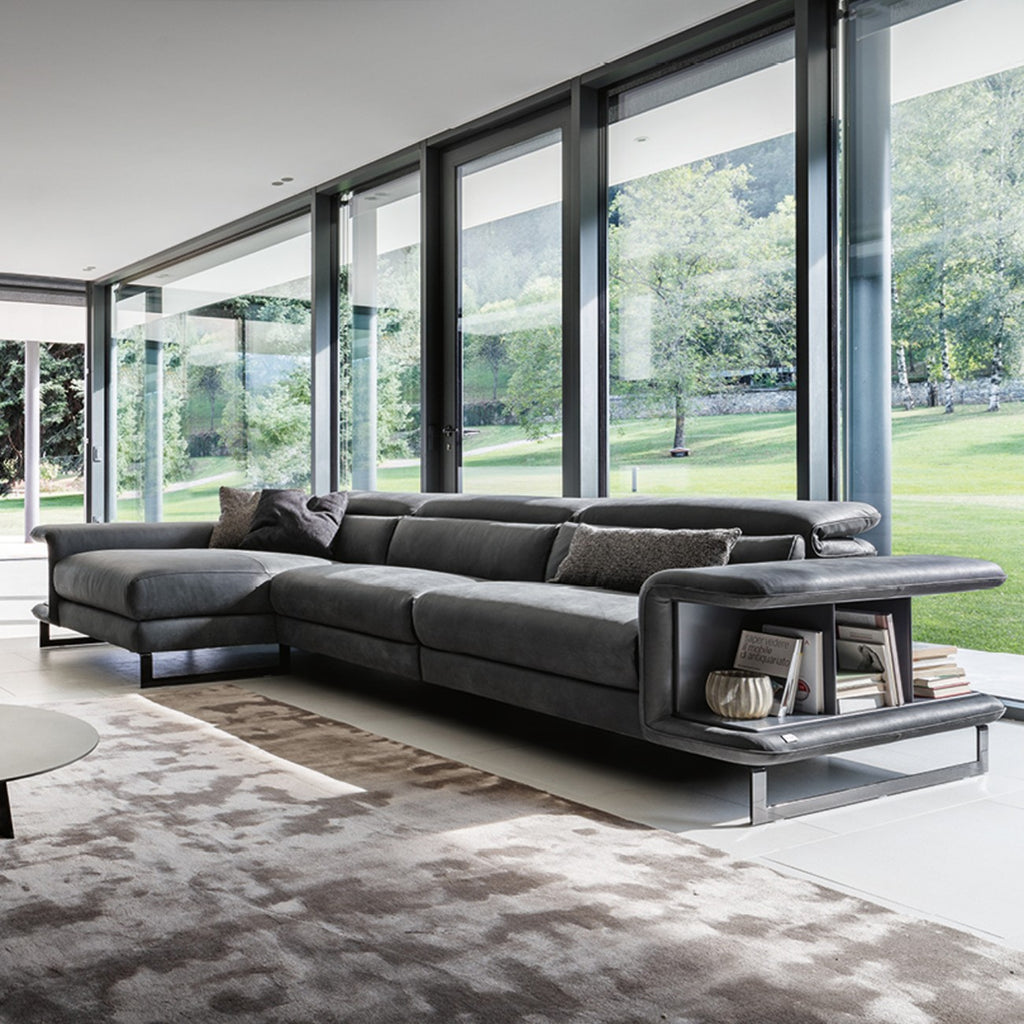 Shelley Sofa by Nicoline