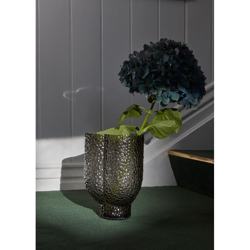 Arura Trio Vase Black by AYTM