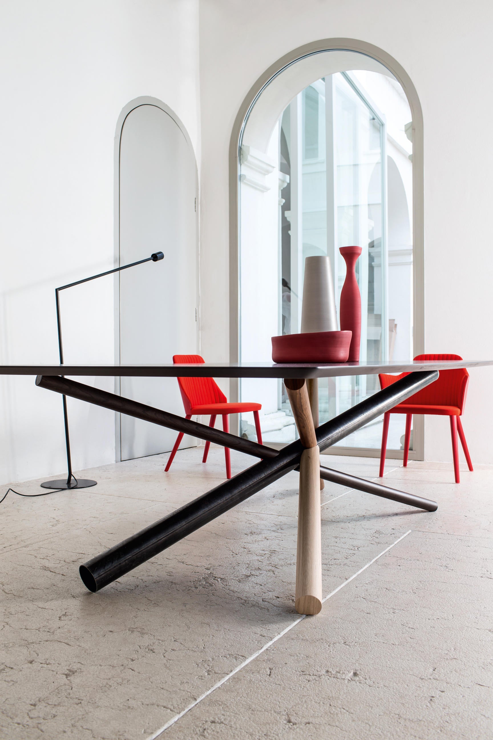 W by Bross - Modern Dining Table