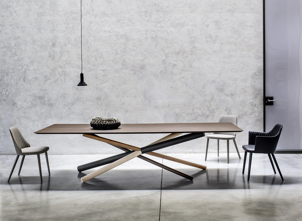 Modern Dining Table 3130 W by Bross